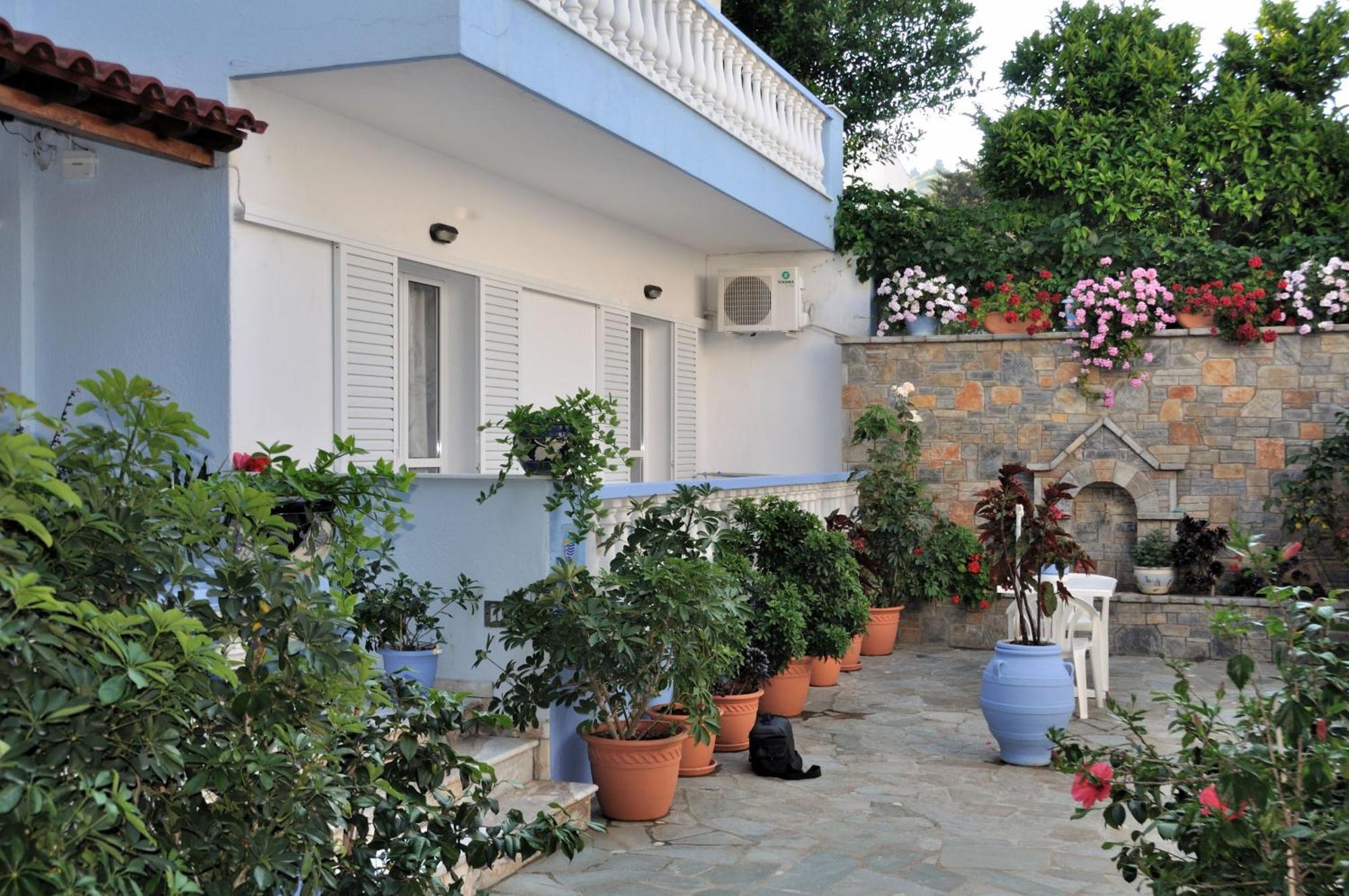 Ilias Studios - Rooms Патитири Экстерьер фото